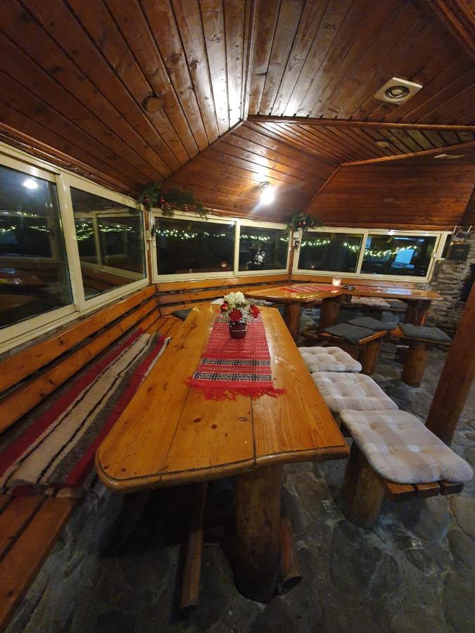 Vila Karina Teşila Esterno foto